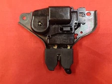 2003-2007 CADILLAC CTS STS TRUNK LID LATCH LOCK POWER RELEASE ACTUATOR OEM 