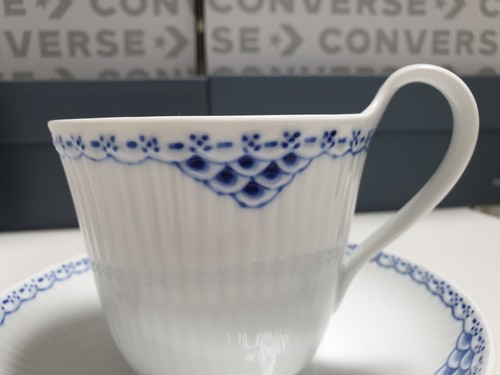 Royal Copenhagen Princess High Handle Blue Cup and Saucer 240 ml with BOX - Picture 2 of 7