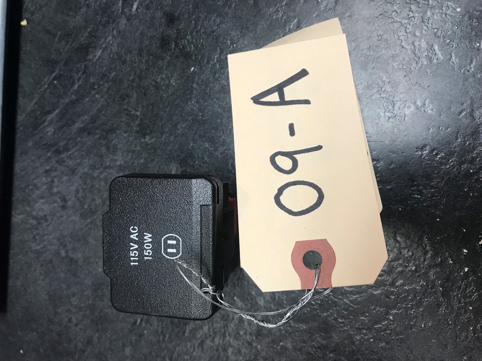 20072015 Jeep Compass Power Inverter 40594D (BOX A) eBay