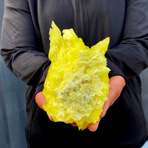 325G Rare yellow sulfur crystal quartz crystal mineral specimen - Picture 9 of 10