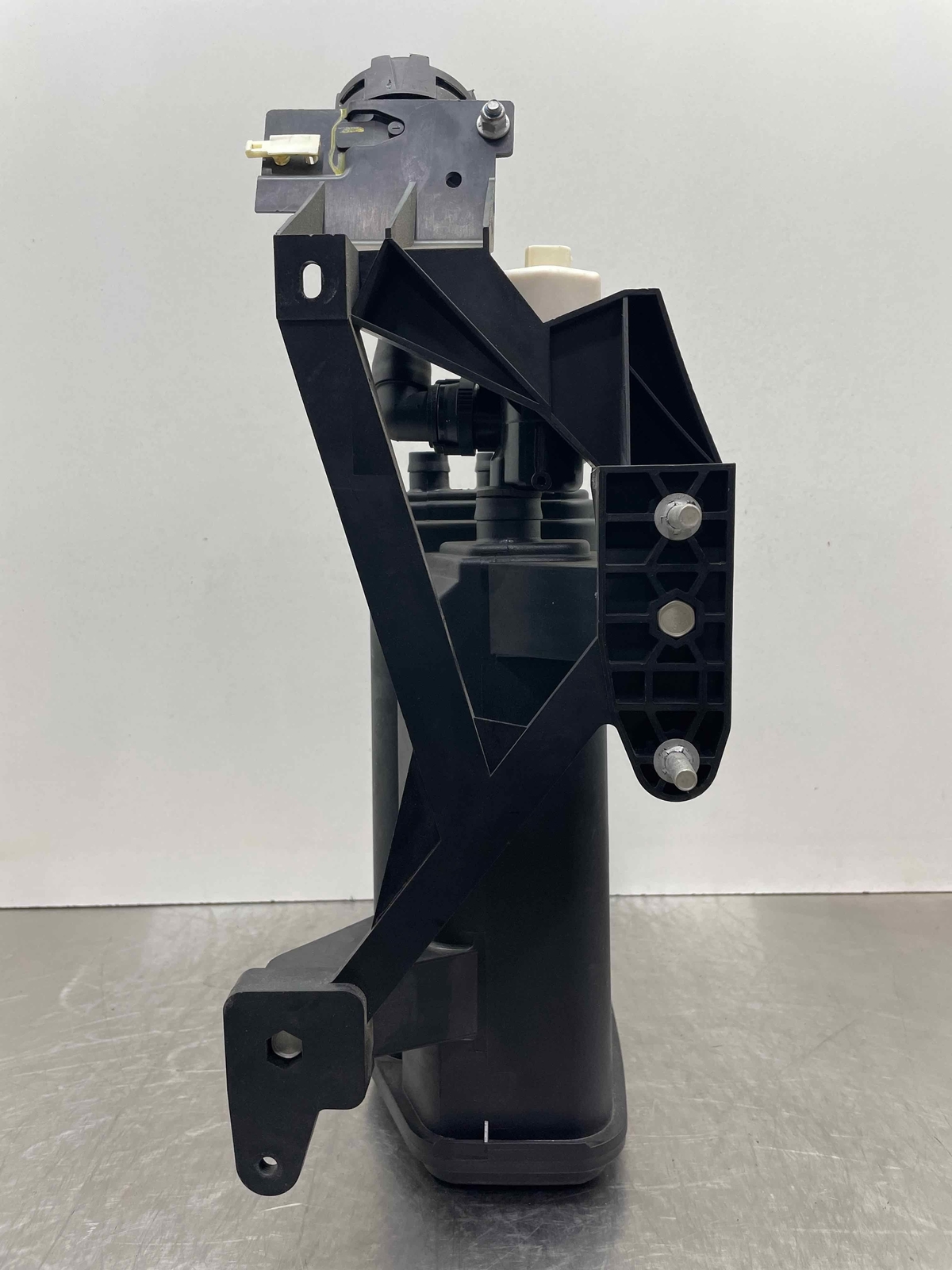 2010 Aston Martin Rapide OEM Fuel Evaporation Charcoal Canister AD43-9E857-AB