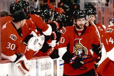 Tom Pyatt Signed Autographed 4x6 Photo Ottawa Senators #4