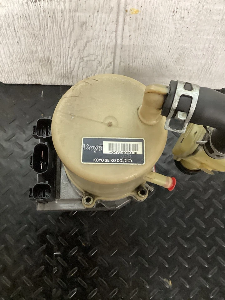 OEM 2006-2010 Mazda 3 Electric Steering Pump 3 Plug | 995-09708 - Image 4 of 4