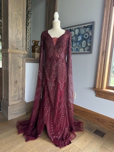 Women’s Serene Hill Elegant Wine Red Evening Dress