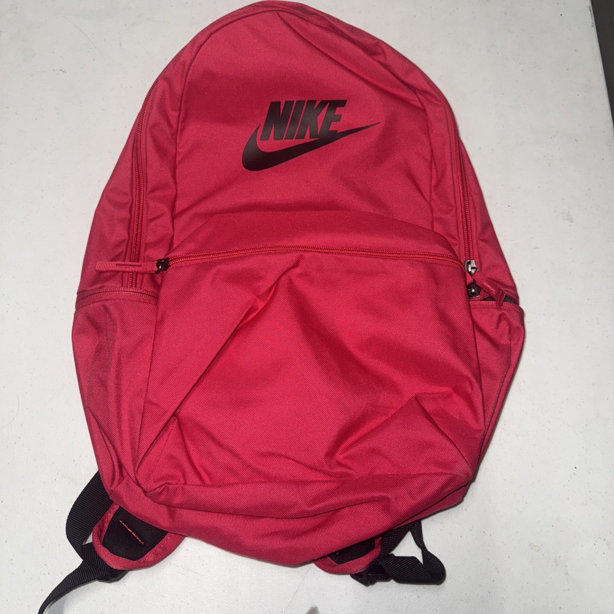 nike backpack ca#05553 Nike Hot Pink Zip Up Backpack CA 05553 Excellent Condition