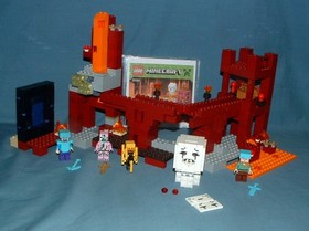 MINECRAFT, THE NETHER FORTRESS SET NO. 21122 - LEGO - 2015 - USED