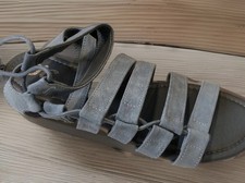Journee Collection Cleo Grey Blue Caged Gladiator Sandals Womens Size 9 NWOB