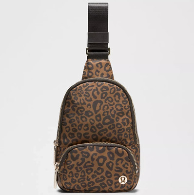 SHIPS TODAY LULULEMON Everywhere Sling Bag Small 2L Leopardo Desert Khaki NWT
