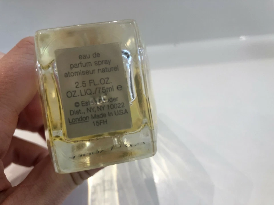 ESTEE LAUDER DAZZLING GOLD EAU DE PARFUM SPRAY 75 ML  Foto 2 de 3
