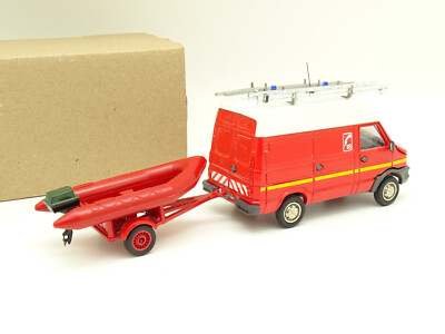 Iveco - Daily 65C18 TIB Pompiers - Modèle Presse - 1/43 - Autos