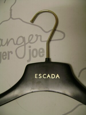 ESCADA BLACK PLASTIC 16 1/2'' DRESS SHIRT HANGERS  W/ FELT HOOK ENDS SET 32