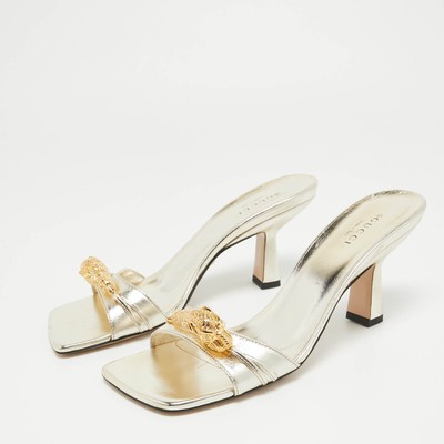 Gucci Gold Leather Dora Crystal Tiger Head Embellished Slide  