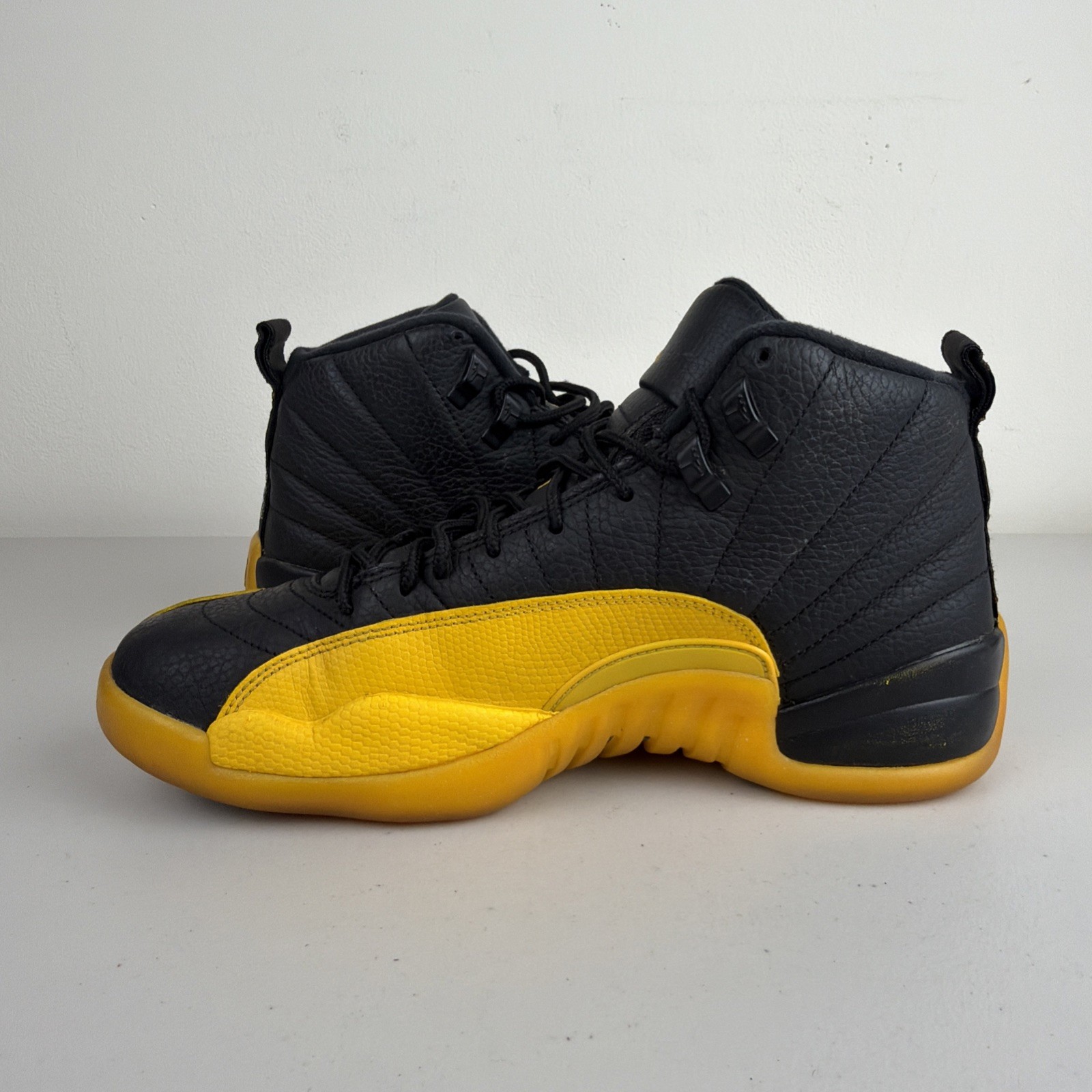 Air Jordan 12 Retro University Gold Men's Size 9.5 Basketball Shoes 130690-070 thumbnail 9