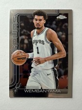 2025 Topps Chrome Victor Wembanyama base card 221 Spurs