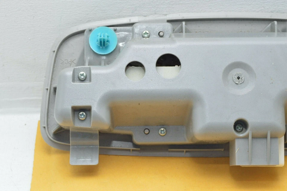 /\ 06-08 Lámpara de techo trasera Lexus Is250 Is350, luz domo 81360-53010-B0 uso OEM Foto 4 de 4