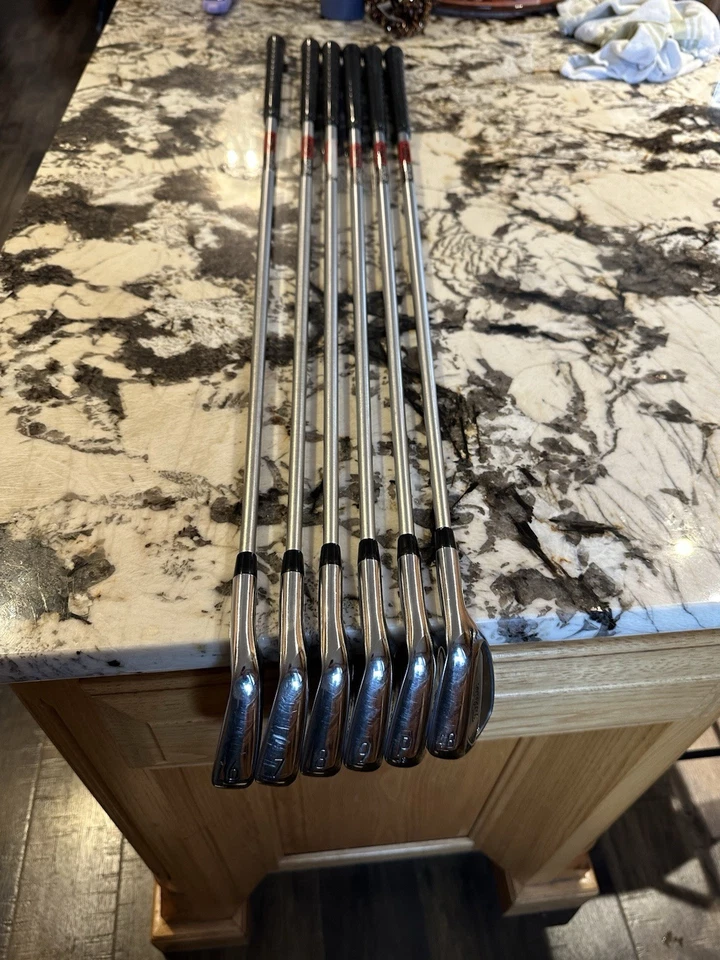 TITLEIST T200 ii IRON SET NEW IN 2025 6-PW + 48 KBS C-TAPER STIFF 120G STD SPECS - Image 2 of 4
