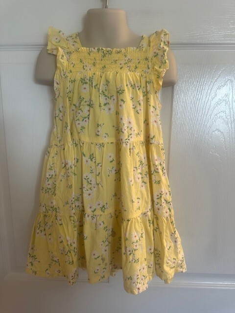 Tahari Girls Size 4 Yellow Embroidered Floral Sleeveless Dress