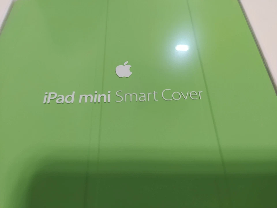 Official Genuine APPLE IPAD MINI Smart Cover - Green - 7.9” - Sealed - NEW - Image 2 of 4