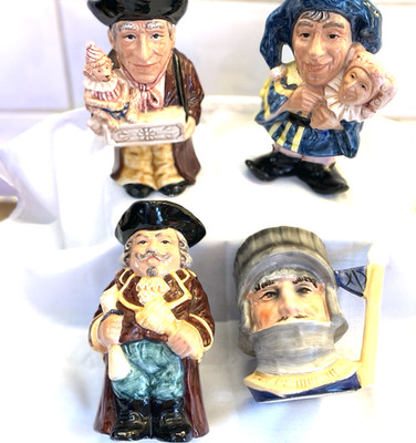 Vintage, 4x Keramik Figuren Krüge, guter Zustand. But No Maker s Name, Nice It