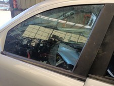 LINKES VORDERES FENSTER / 175413 F&Uuml;R MERCEDES-BENZ CLASE M W164 ML 320 CDI 4-M