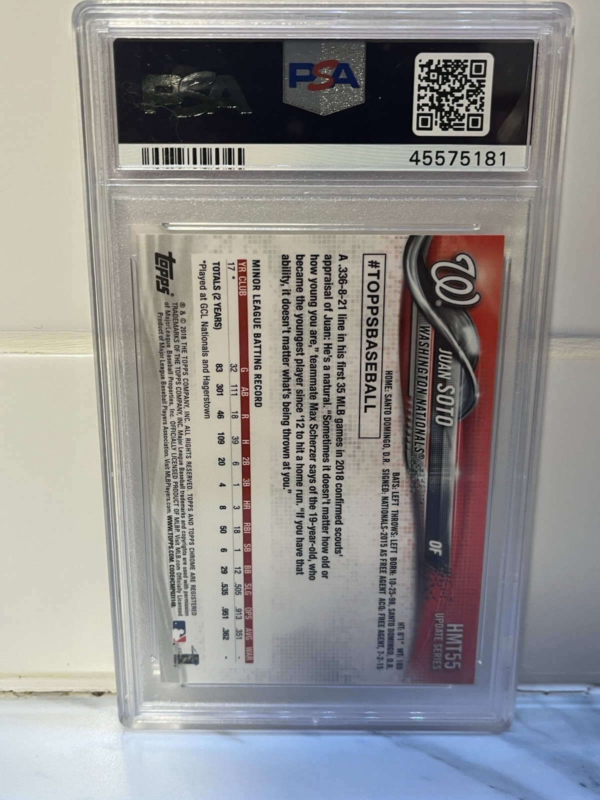 Topps 2018 Chrome Update Juan Soto Pink Refractor RC #HMT55 PSA 10 view 2