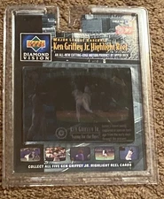 Ken Griffey Jr. Highlight Reel - Upper Deck Diamond Vision 1997 No. 4 NEW