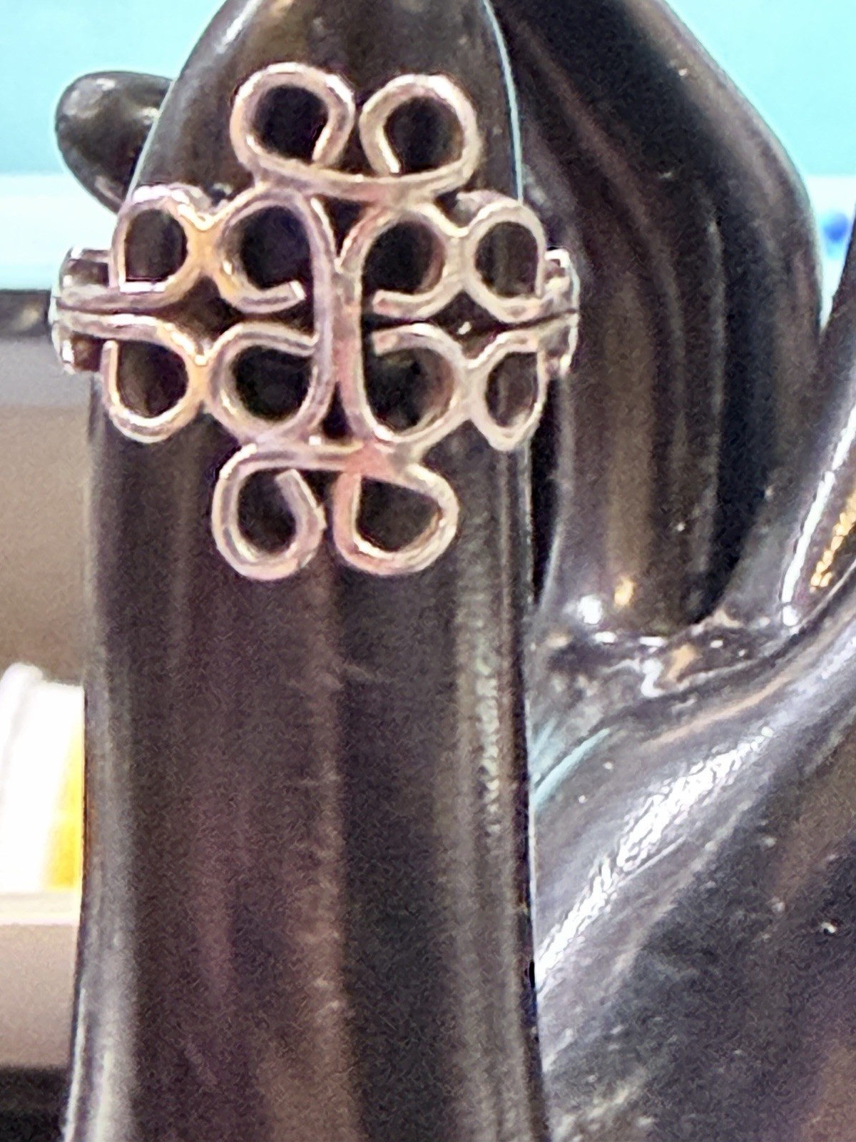 VTG925 Mexican Open Scroll Statement Loop Cutout … - image 1