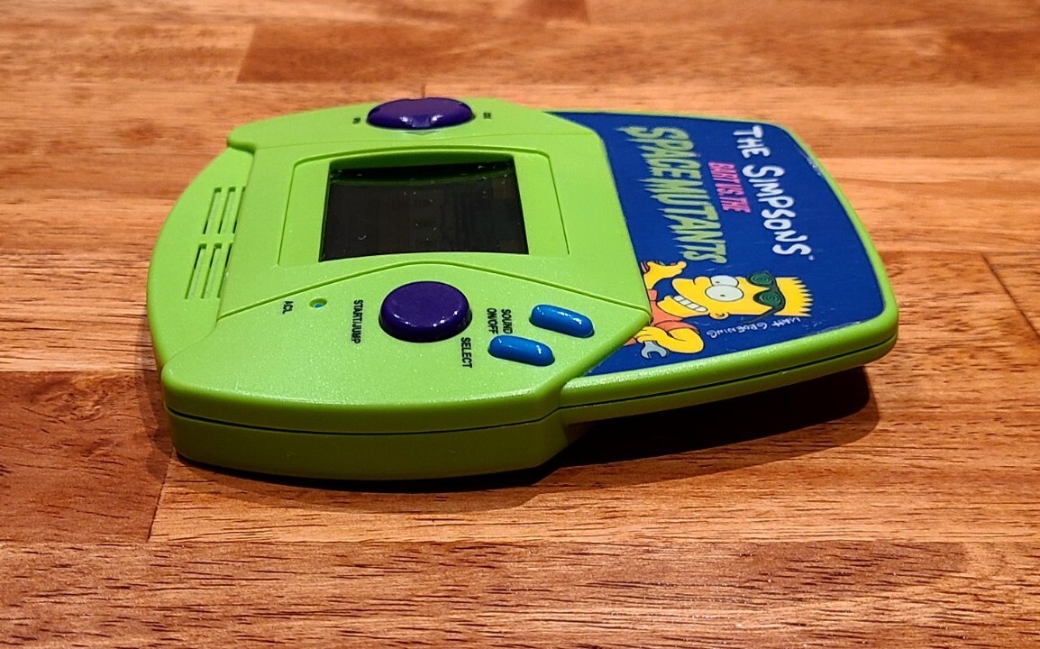 超激レアThe Simpsons 携帯型ゲームセット 超激レアThe Simpsons 携帯型ゲームセット 超激レアThe Simpsons 携帯型