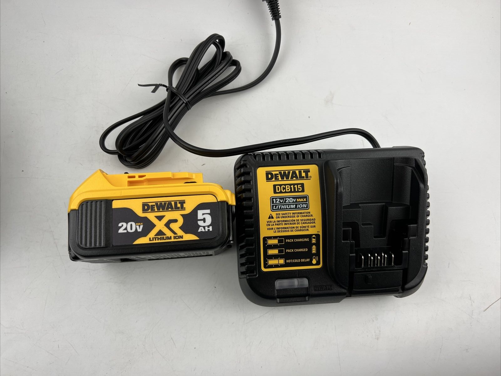 DeWalt 20V MAX XR 5.0Ah Battery and Charger Kit with Bag DCB205CK eBay