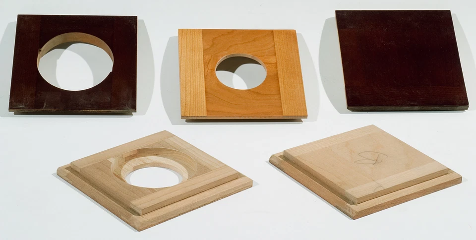 1 LENS BOARD 101mm x 101mm for ANSCO 4x5" View Camera, made of Cherry, free hole - Image 2 of 2