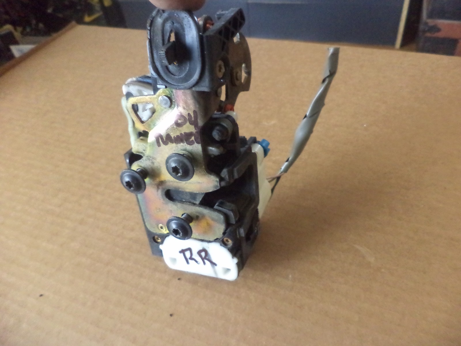 Picture 1 of 2