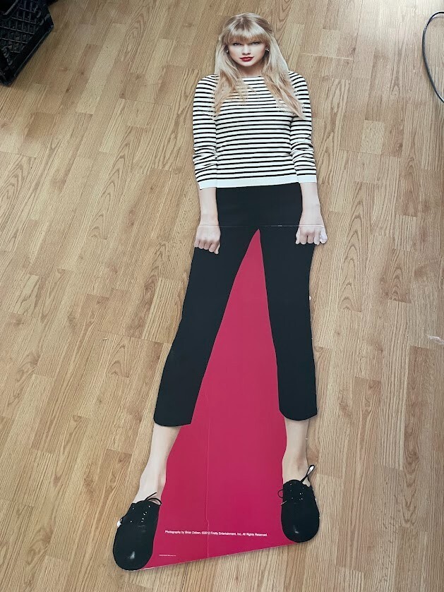 Taylor Swift Life Size Cardboard Cutout 2012 Walgreens Display eBay