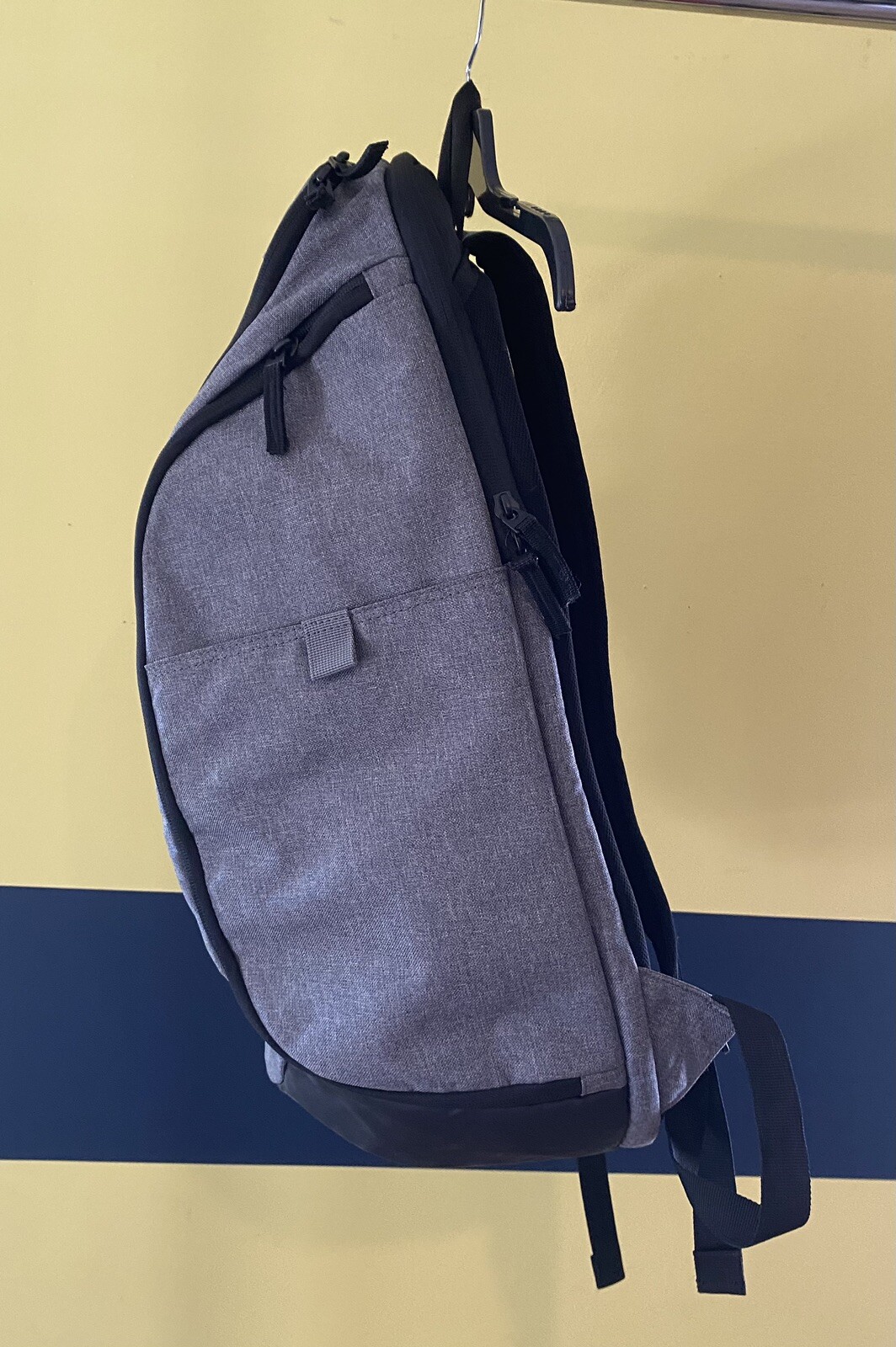 BSN SPORTS STEPUP BACKPACK W/ Multiple Compartments & Hook eBay