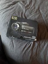 Camcorder Video Camera QHD 2.7K 56MP 16X Digital Zoom Vlogging Camera with LED