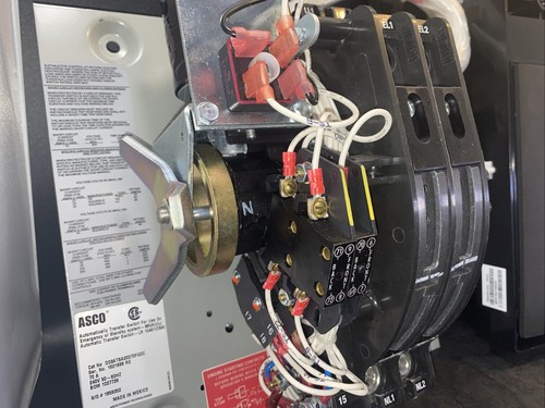 ASCO D03ATSA20070FG0C Power Transfer Switch 240V 50/60 Hz 1 Phase READ - Picture 6 of 17