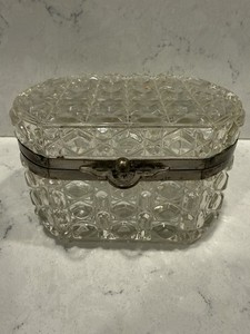 Vintage Oval Cut Glass Button Hinged Lidded Trinket/Vanity/Decorative Box