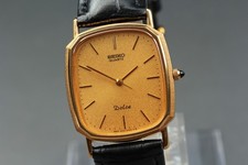 Vintage 1982 [ MINT ] Seiko DOLCE 6030-5550 Gold 28mm Quartz Men's Watch Japan