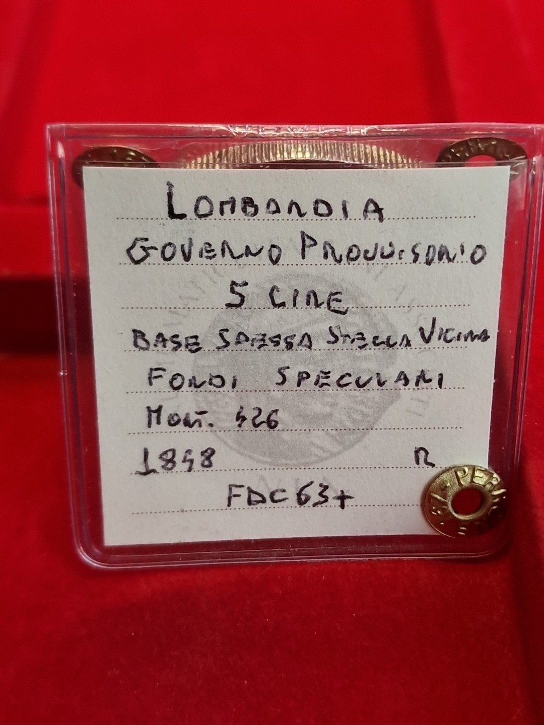 Foto 5 di 6