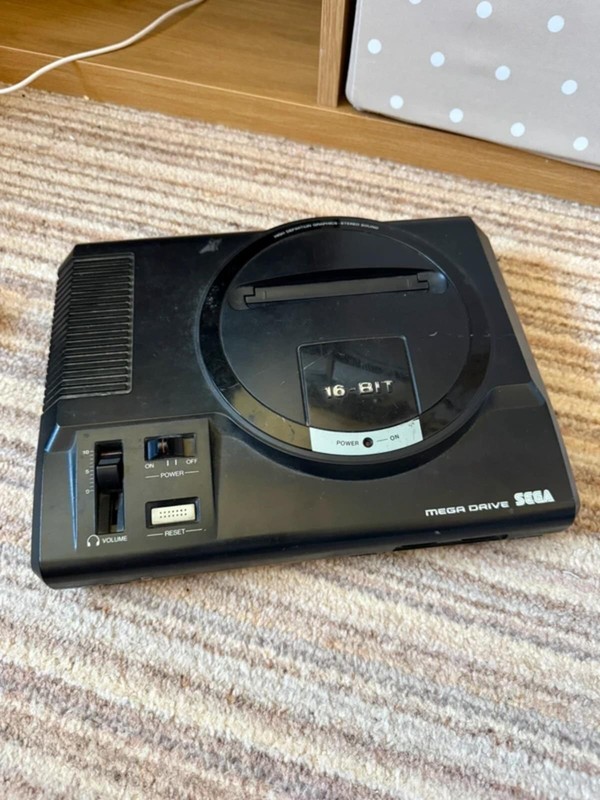 Mega Drive untested no cables