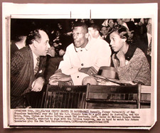 basketball 1956 Press Photo Celtics RED AUERBACH talking to BILL RUSSELL y1
