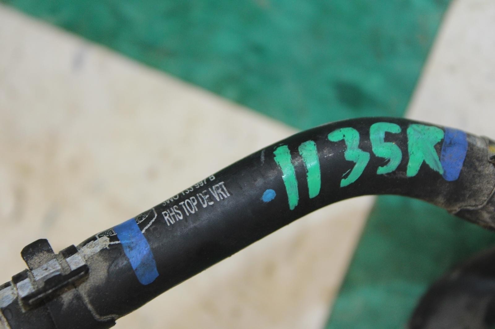 Bentley Flying Spur 2013-2018 Engine return pipe