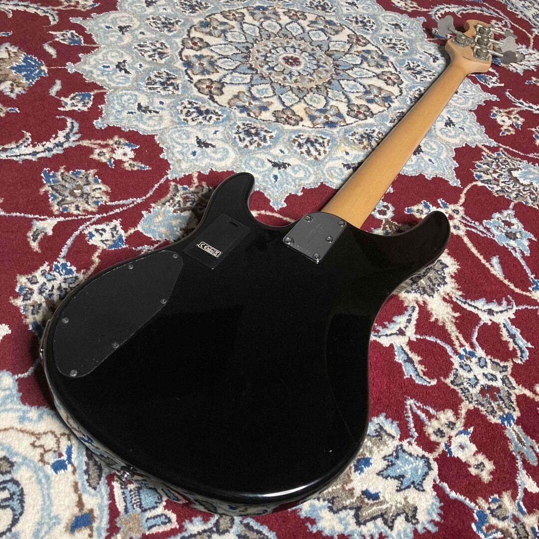 【レア】ＳＴＥＲＬＩＮＧ　ＢＹ　ＭＵＳＩＣＭＡＮ　ＳＢ１４　ブラック　ベース Electric Bass Guitar Sterling by Music Man SB14 Black Made