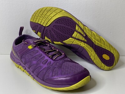 water resistant running shoes womens