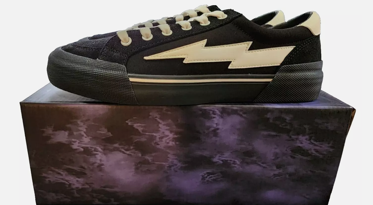 Revenge Storm Women's 8, Men's Low Top Sneakers in Black/White  $220