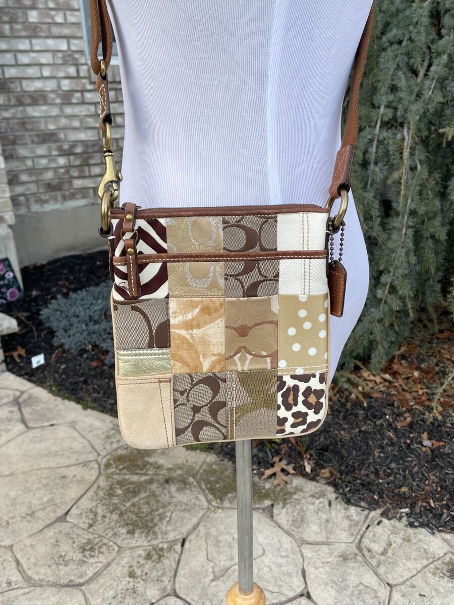 Vintage COACH SIGNATURE PATCH QUILT CROSS BODY BAG Excellent Vintage COACH SIGNATURE PATCH QUILT CROSS BODY BAG Excellent