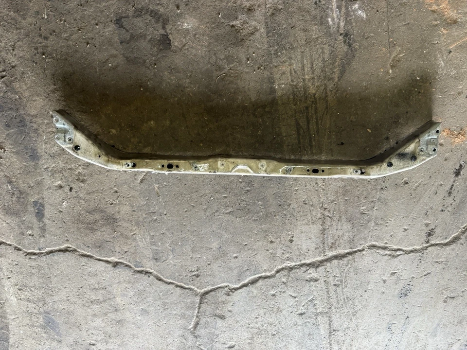 F250 F350 Super Duty 1999-2003 7,3 diésel núcleo soporte barra superior travesaño OEM Foto 2 de 4