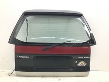 Porte arrière et accessoires Mitsubishi SPACE RUNNER