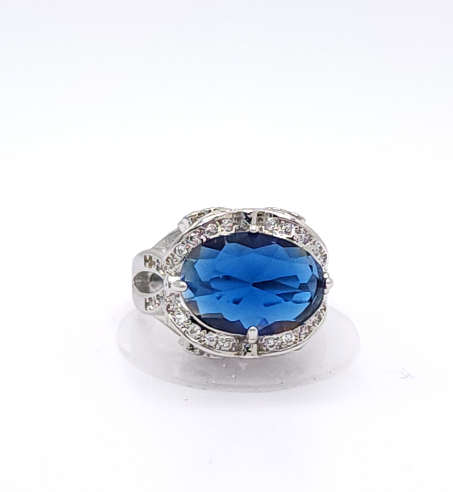Adjustable Silver Tone Ring Blue Oval Crystal Sta… - image 1