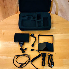 FEELWORLD 7in LCD HDMI Video Monitor w/ SmallRig Mount Sun Hood Case NP-F550