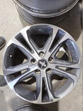 2013-2014 Ford Mustang Wheel Rim 17x7 Aluminum Machined Edges Painted Inlay 2013-2014 Ford Mustang Wheel Rim 17x7 Aluminum Machined Edges Painted Inlay